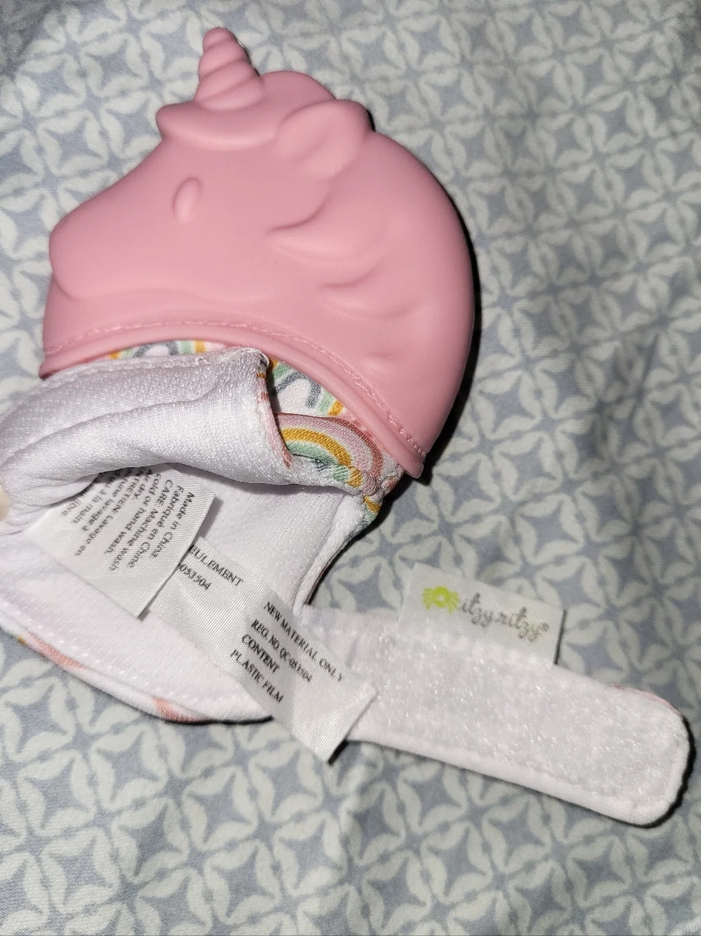 Itzy Ritzy Pink Unicorn Rainbow Teething Mitten